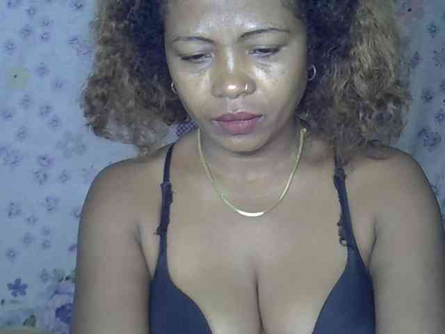 Sexywife1 webcam