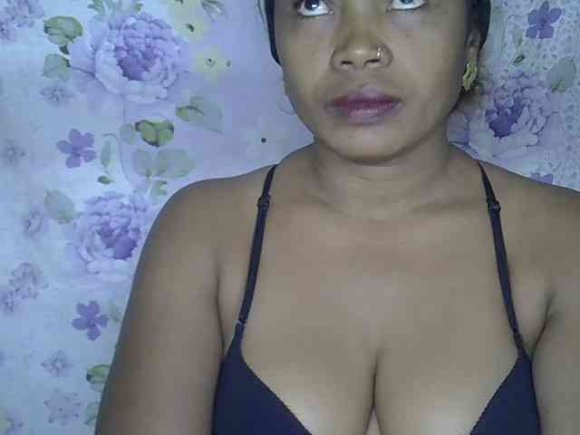 Sexywife1 webcam
