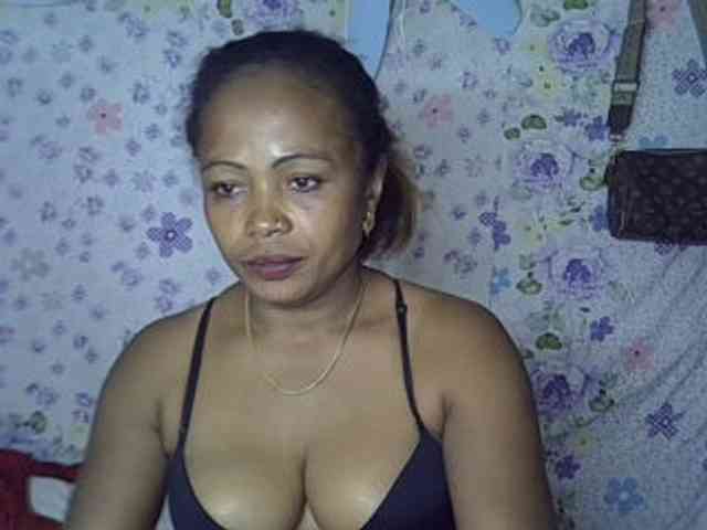 Sexywife1 webcam