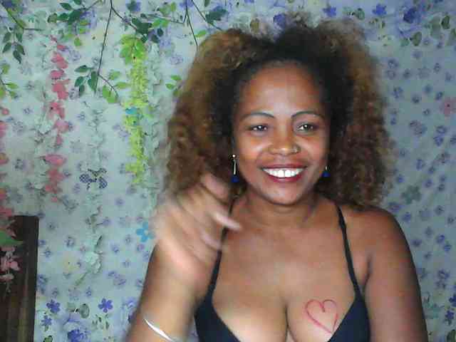 Sexywife1 webcam