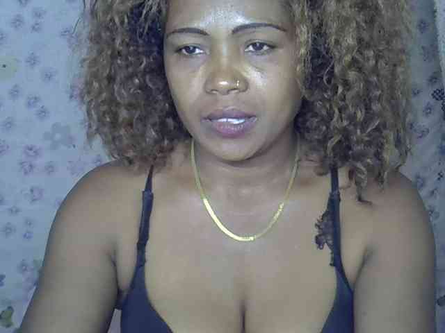 Sexywife1 webcam