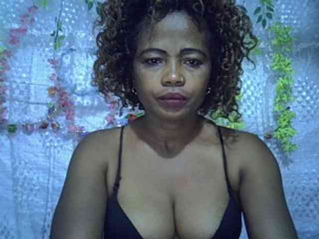 Modèle: Sexywife1