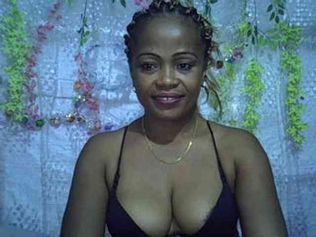 Sexywife1 webcam
