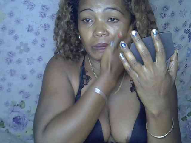 Sexywife1 webcam
