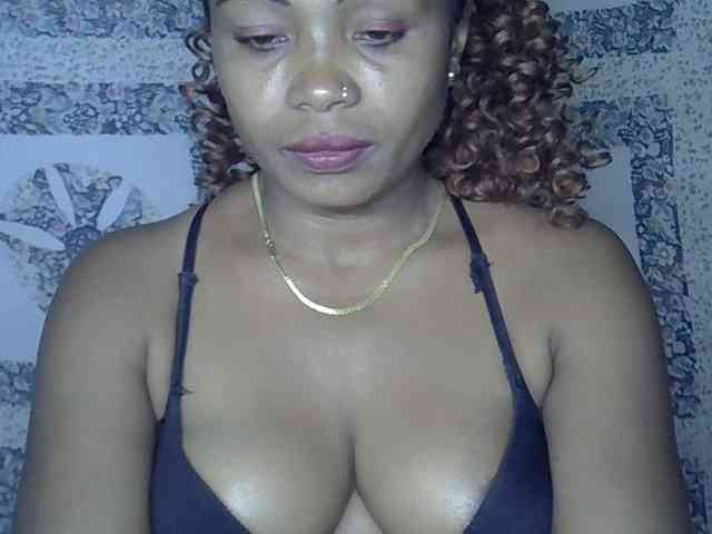 Sexywife1 webcam