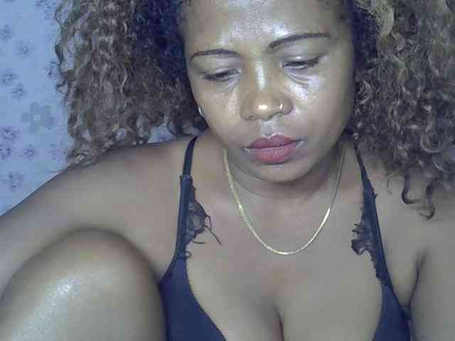 Sexywife1 webcam