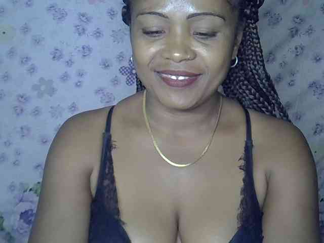 Sexywife1 webcam