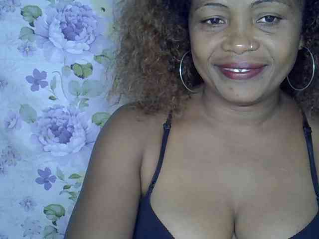 Sexywife1 webcam