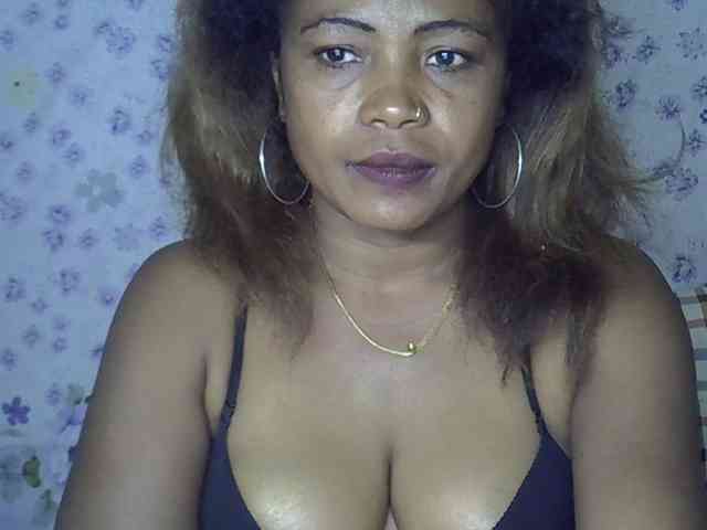 Sexywife1 webcam