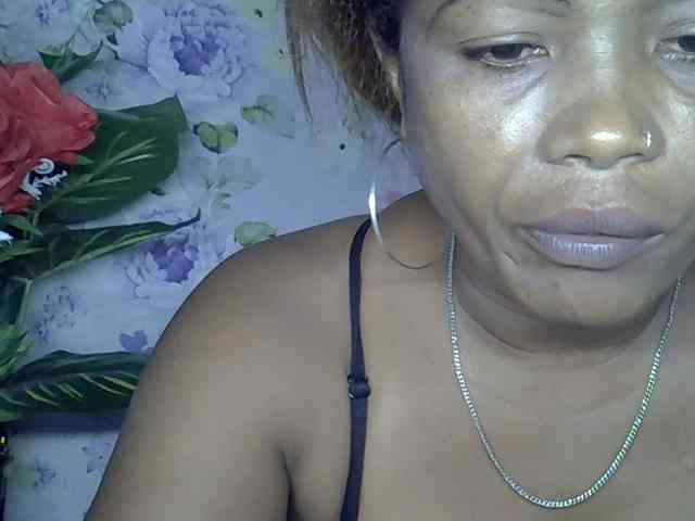 Sexywife1 webcam