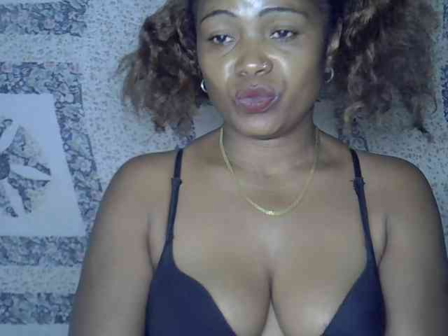 Sexywife1 webcam