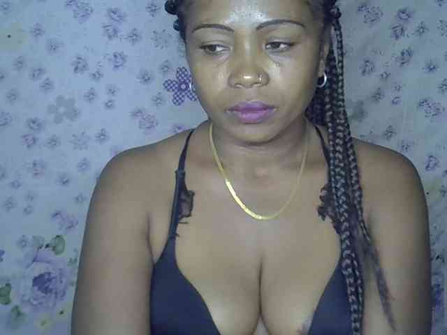 Sexywife1 webcam