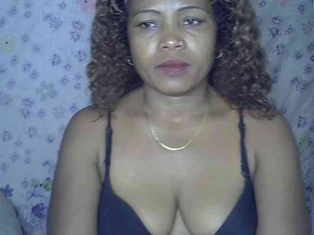 Sexywife1 webcam