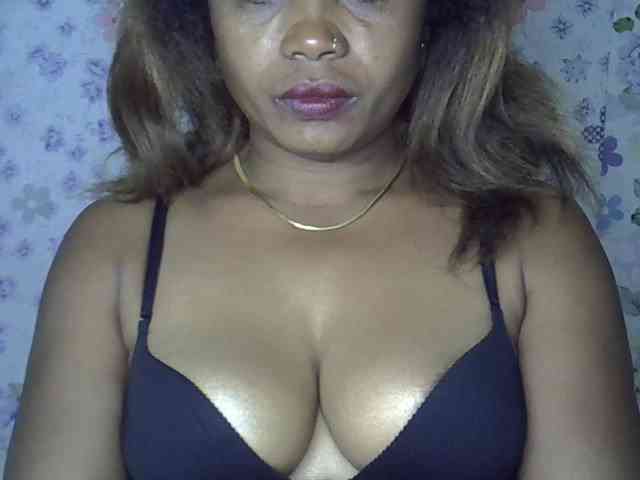 Sexywife1 webcam