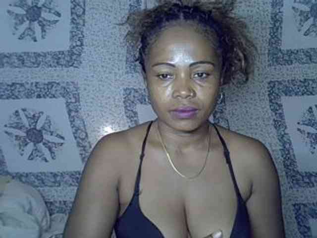Sexywife1 webcam