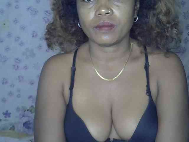 Sexywife1 webcam