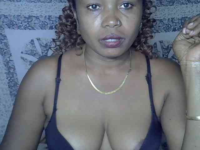 Sexywife1 webcam