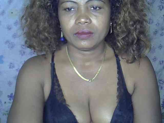 Modèle: Sexywife1