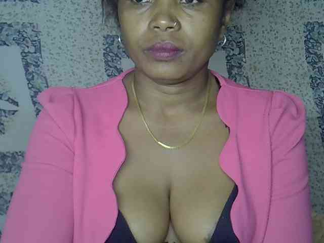 Modèle: Sexywife1