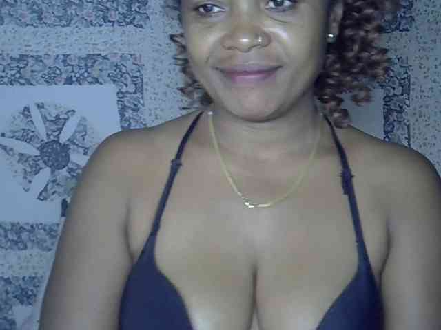 Sexywife1 webcam