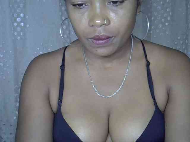 Sexywife1 webcam