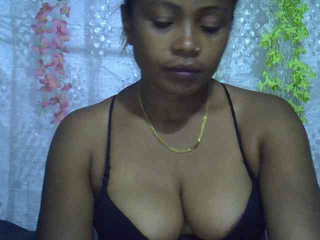 Sexywife1 webcam
