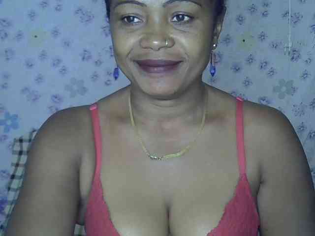Sexywife1 webcam
