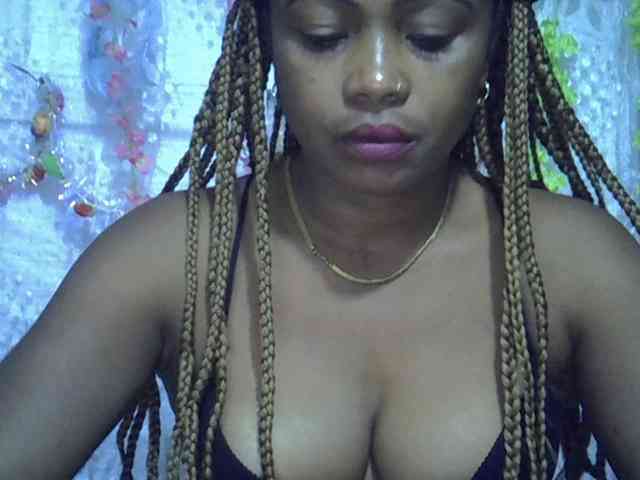 Sexywife1 webcam