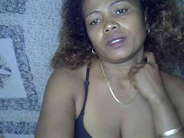 Sexywife1 webcam