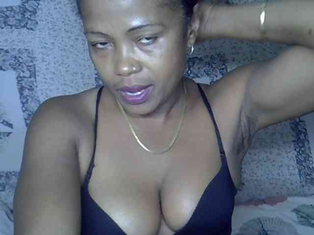 Sexywife1 webcam