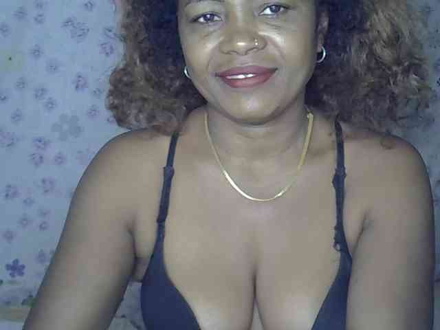 Sexywife1 webcam