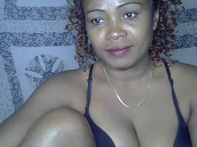 Modèle: Sexywife1