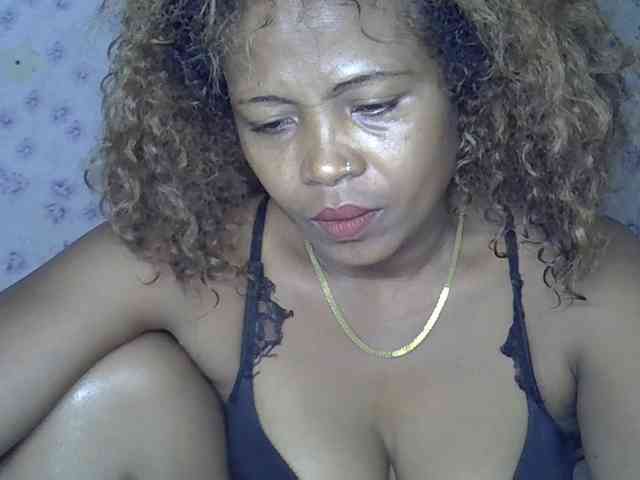 Sexywife1 webcam