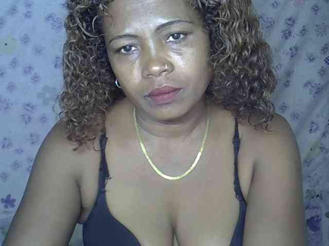 Sexywife1 webcam