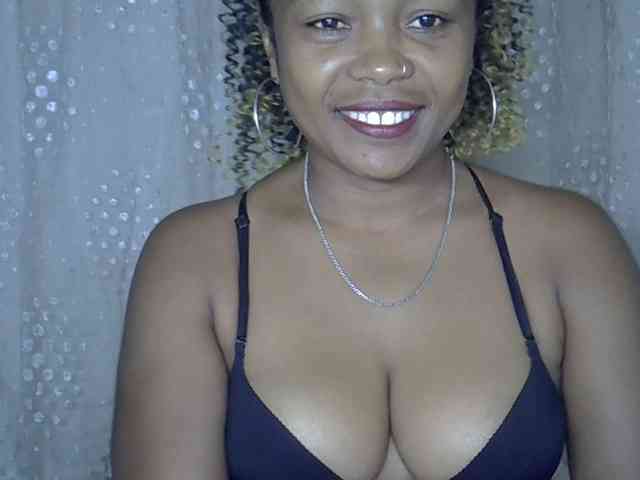 Sexywife1 webcam