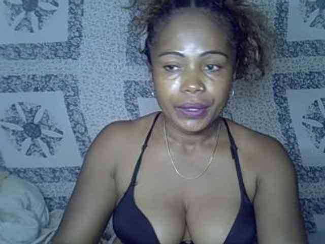 Sexywife1 webcam
