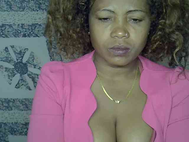 Model: Sexywife1