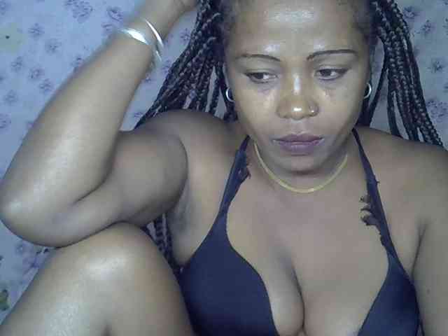 Sexywife1 webcam