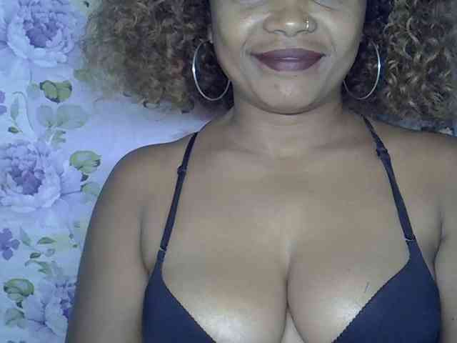Modèle: Sexywife1