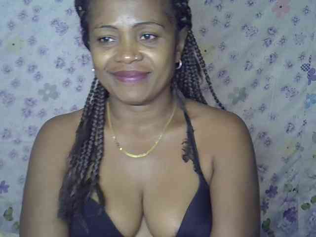 Sexywife1 webcam