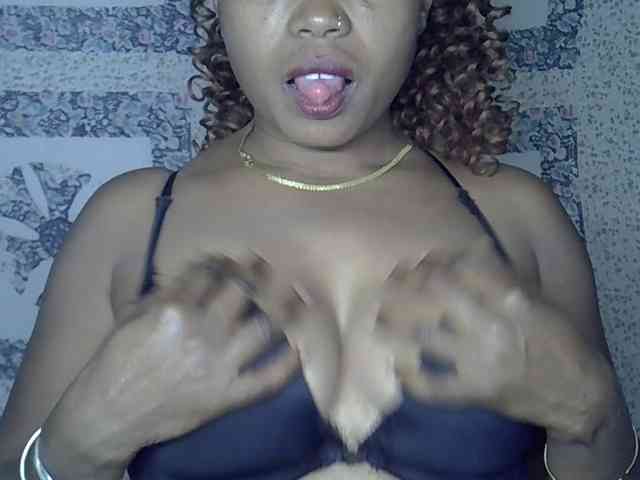 Sexywife1 webcam