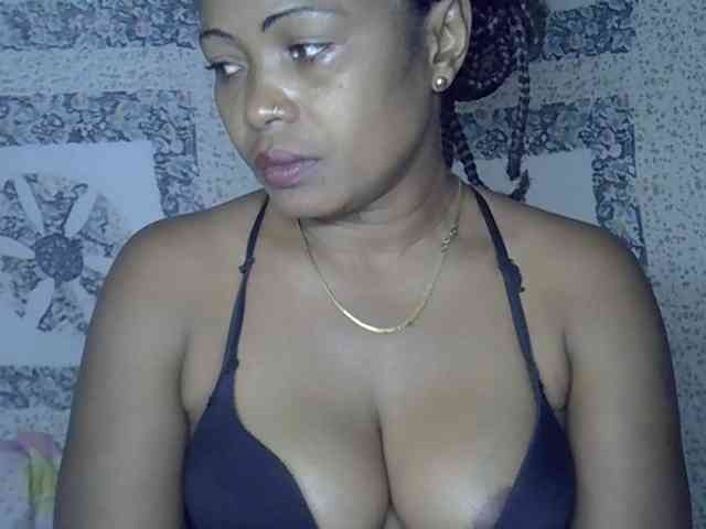 Sexywife1 webcam