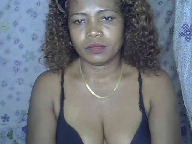 Sexywife1 webcam