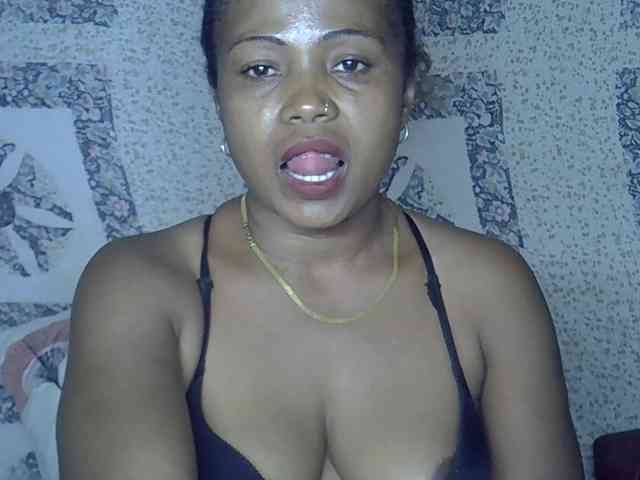 Sexywife1 webcam