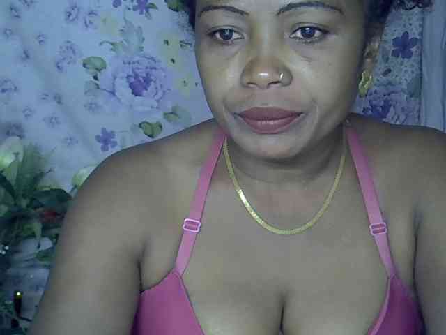 Sexywife1 webcam