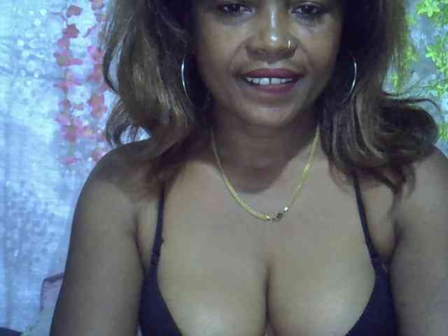 Sexywife1 webcam