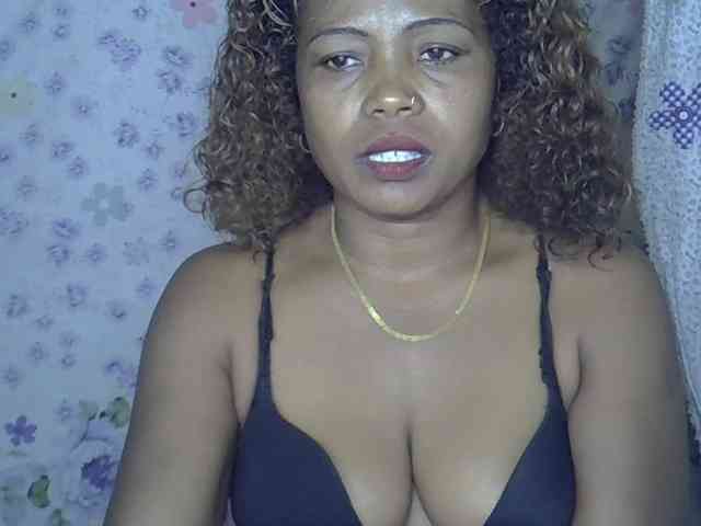 Sexywife1 webcam