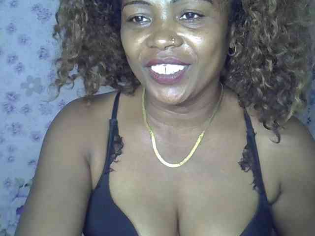 Sexywife1 webcam