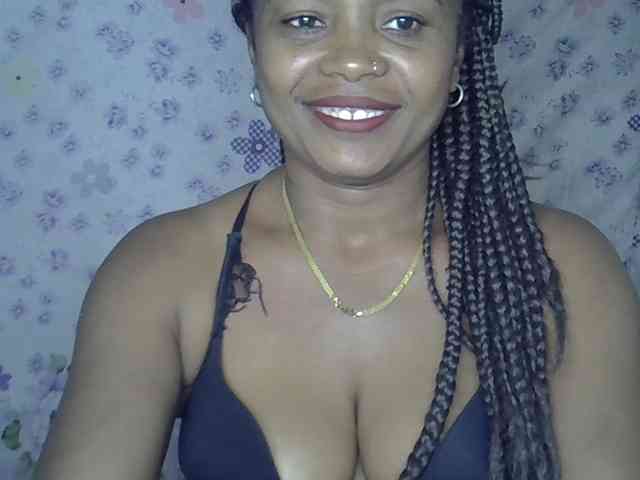 Sexywife1 webcam