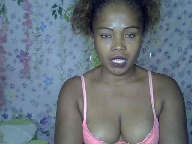 Sexywife1 webcam